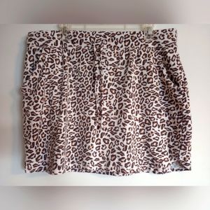 SALE 💥 Nine West Leopard Mini Skirt XL Soft, Drawstring Waist, Pockets